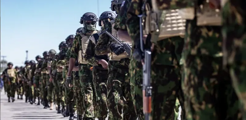 El Salvador manda 1.300 soldados a Haití para combatir pandillas