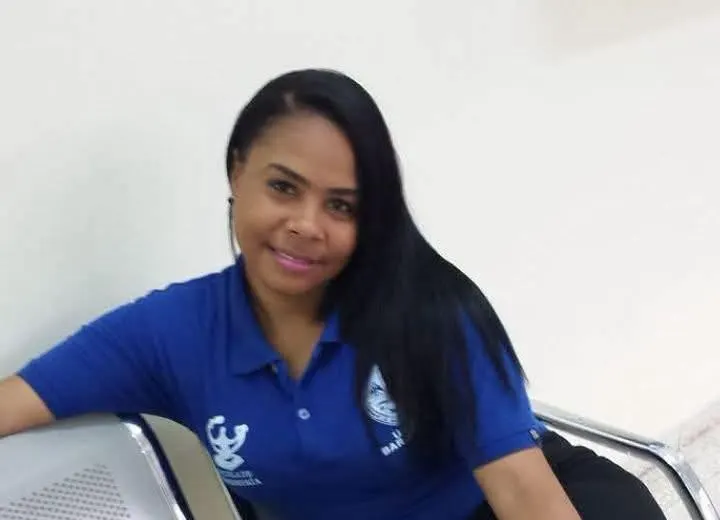 Enfermera muere tras accidente en ambulancia en Barahona