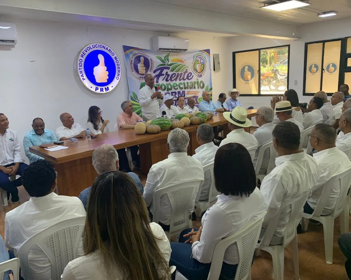 Frente Agropecuario del PRM reafirma apoyo al gobierno en Santiago