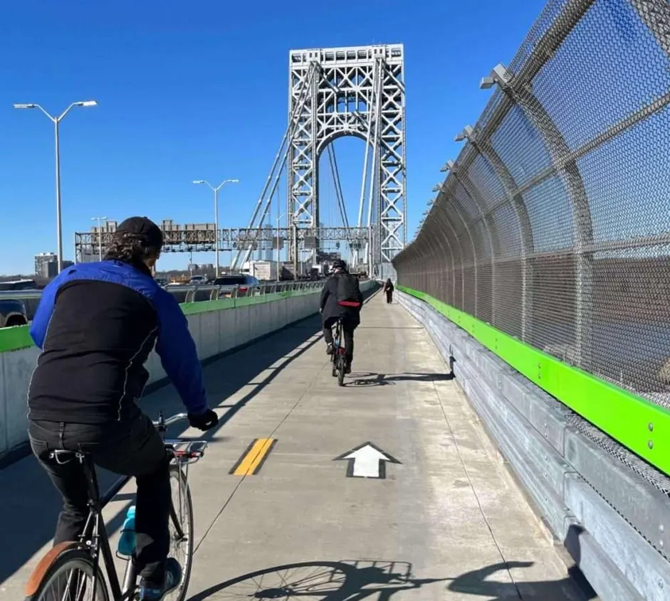 Reabren paso peatonal del puente George Washington