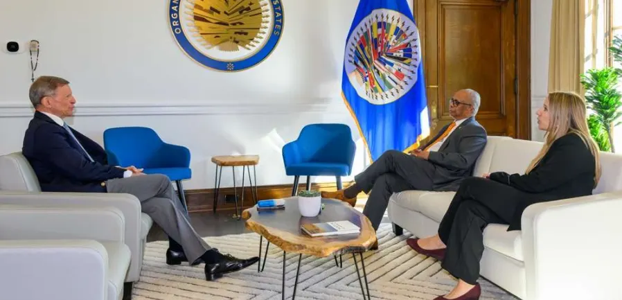 Secretario de OEA habla con ex canciller sobre situación en Nicaragua