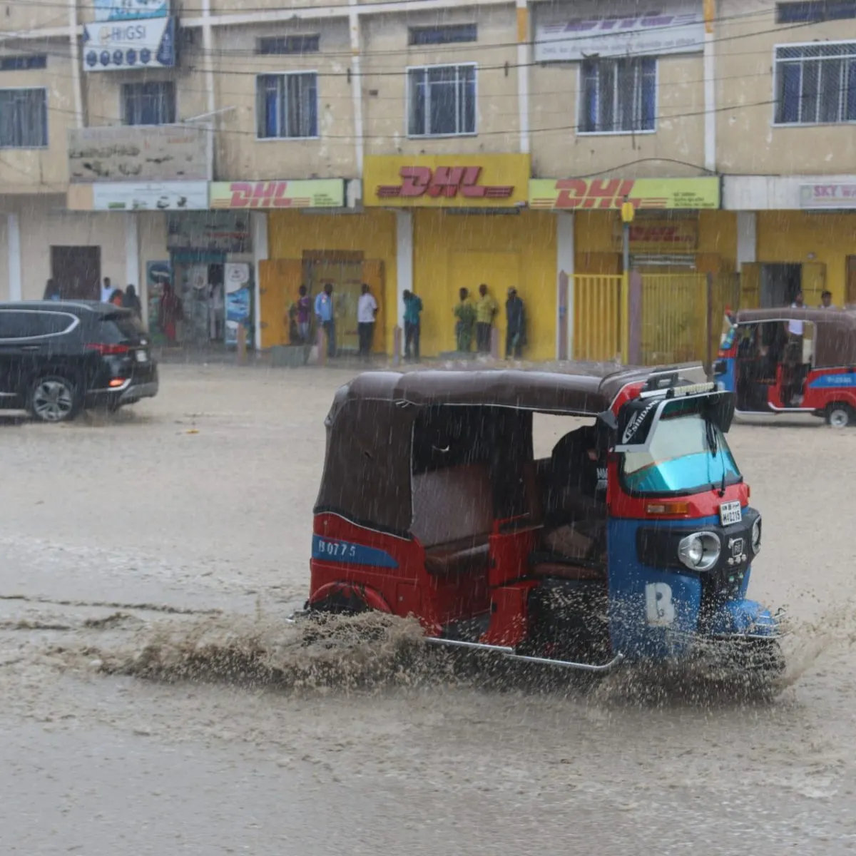 Inundaciones en Somalia podrían desplazar a 874,000 personas