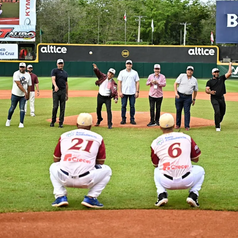 Los Gigantes del Cibao celebran 30 años en el béisbol dominicano