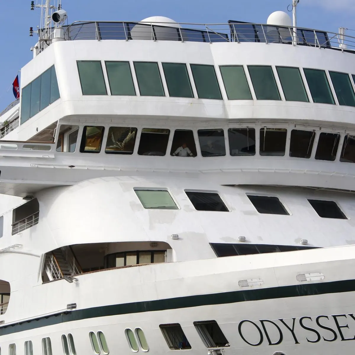 El costo del combustible detiene el viaje del «crucero eterno» en Camboya