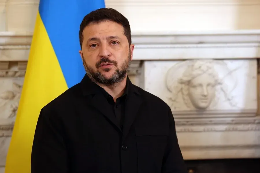 Zelenski considera congelar líneas del frente para avanzar hacia la paz con Rusia