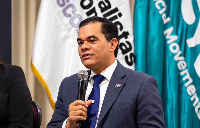 Elías Báez propone que el Estado cubra el 90 % de la seguridad social de las trabajadoras domésticas
