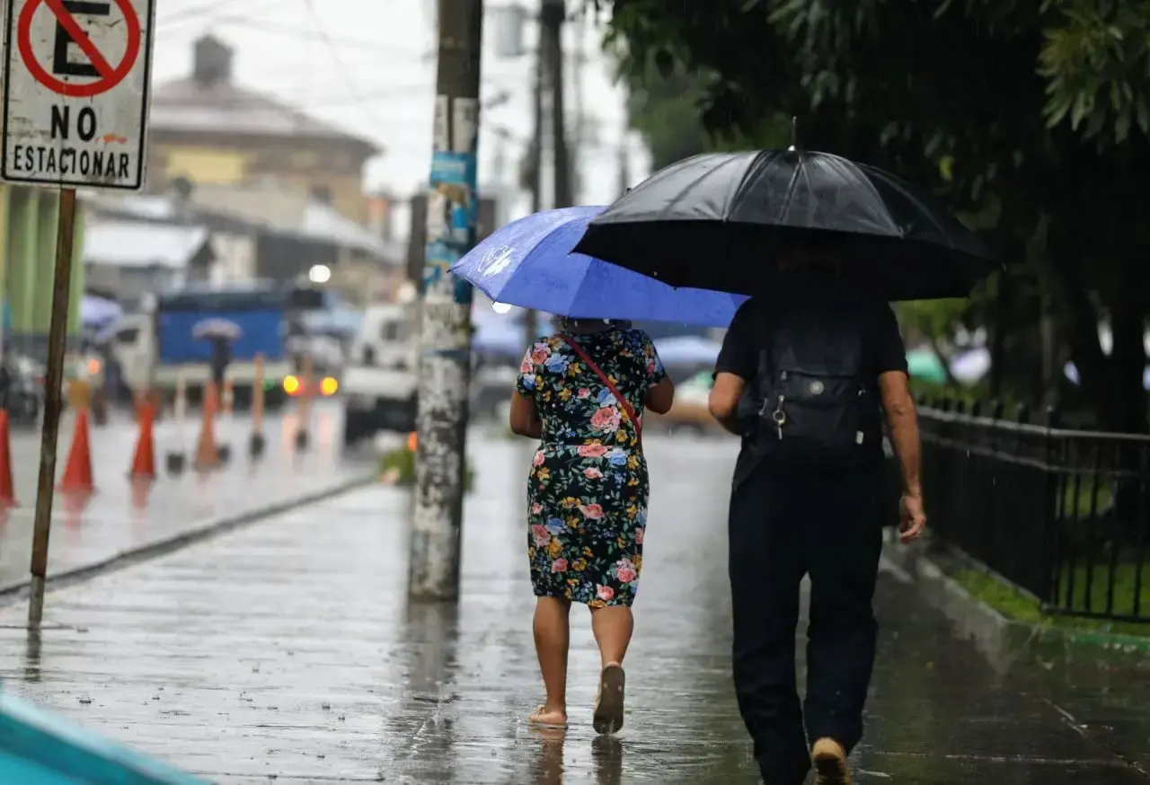 Aguaceros y tormentas eléctricas en varias provincias este jueves