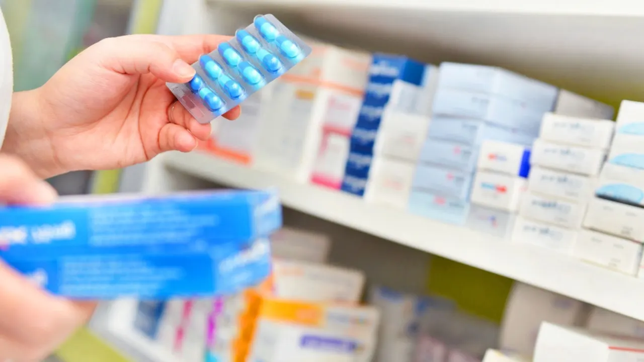 Salud Pública busca reducir un 25 % la espera de medicamentos de alto costo