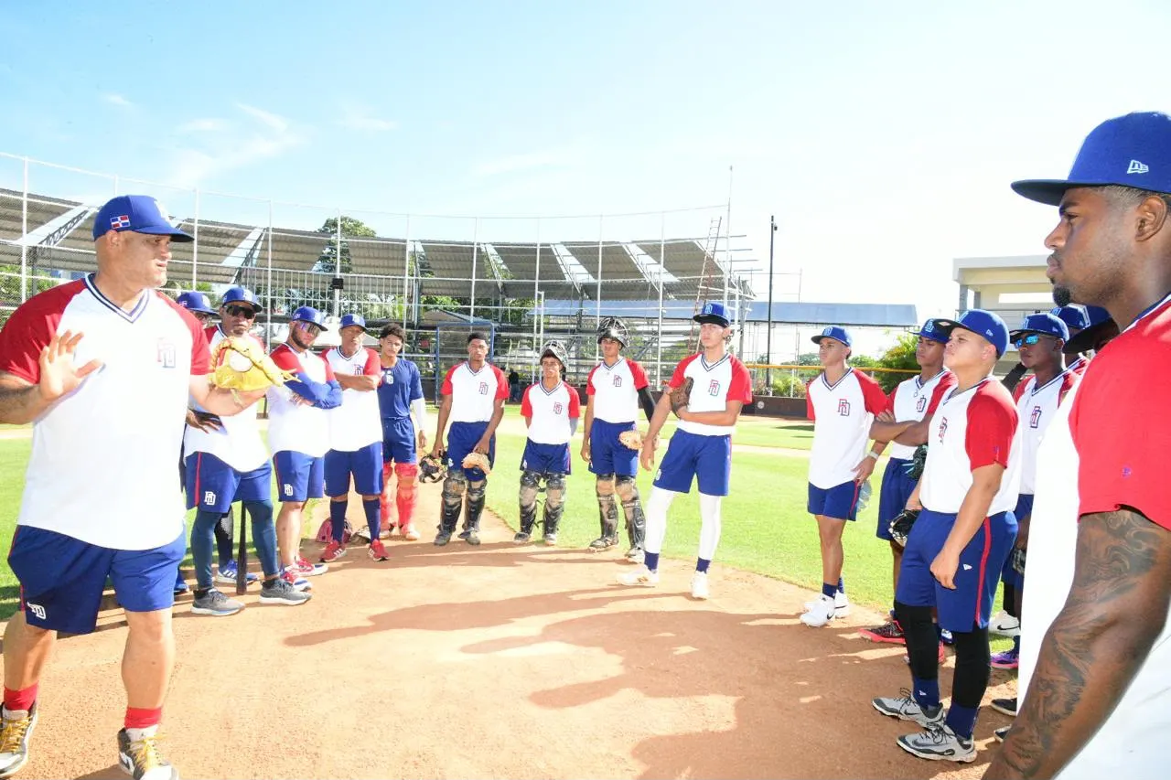 Dominicana prepara equipo para Premundial U-18 con entrenadores de Grandes Ligas