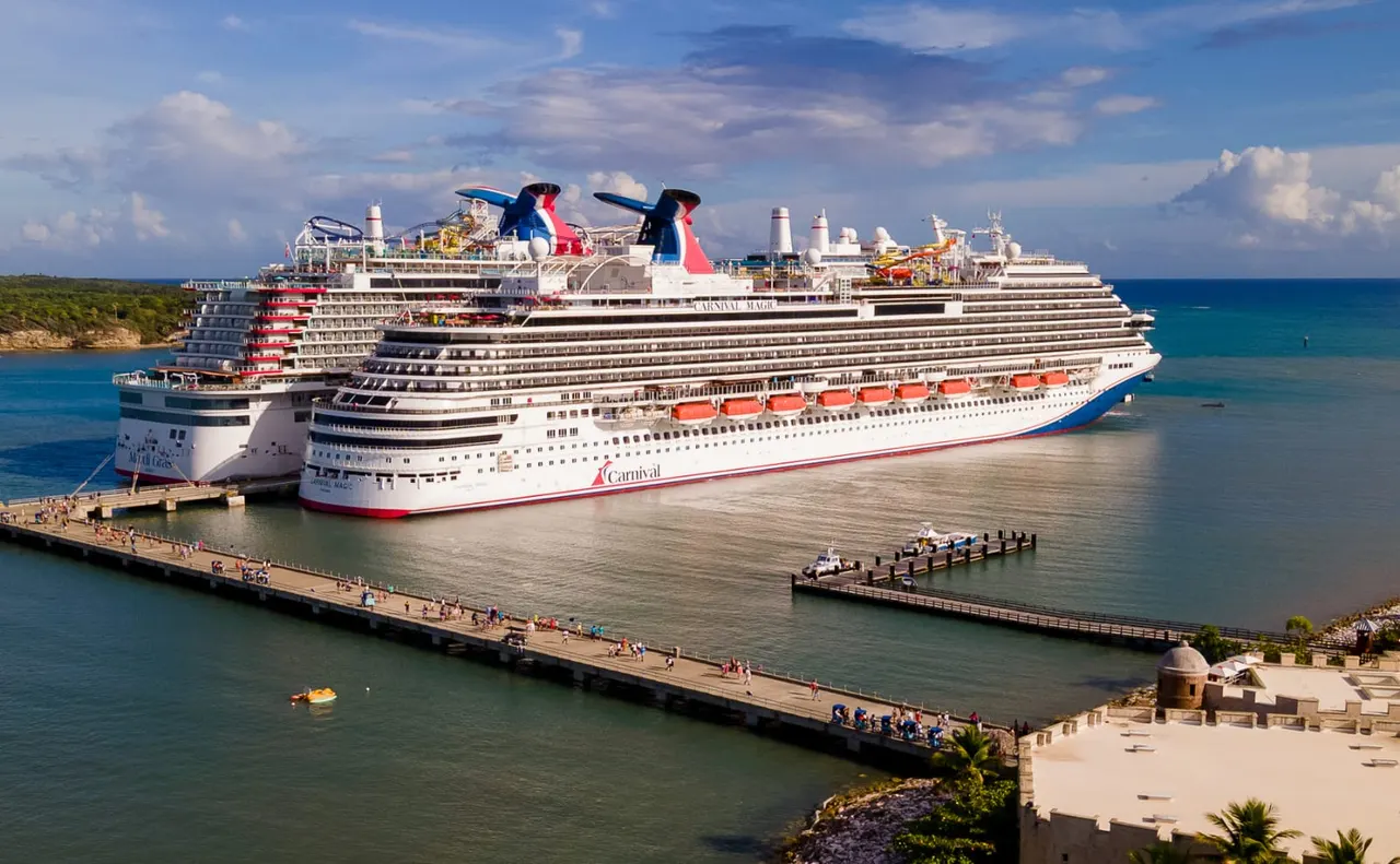 Puerto Plata y Pedernales reciben a más de 45 mil cruceristas en cuatro días