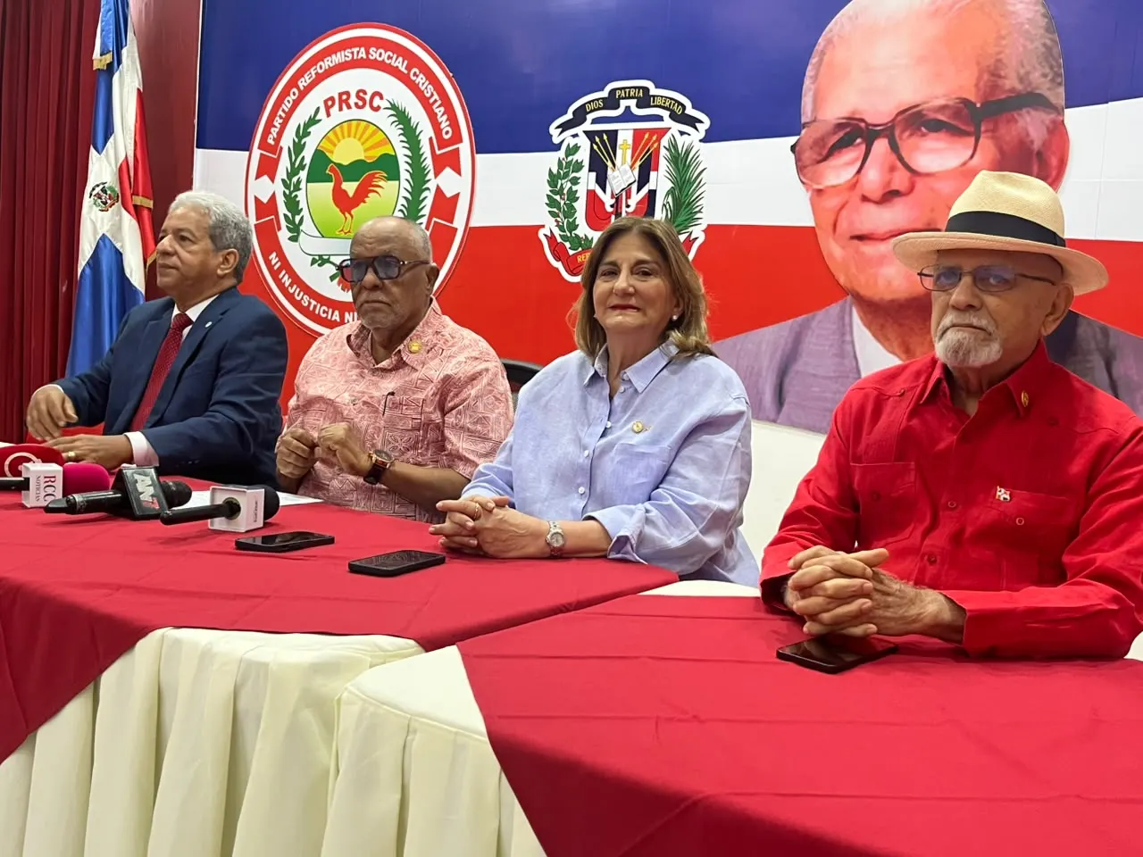 PRSC elige nueva directiva y Quique Antún lidera candidatura presidencial