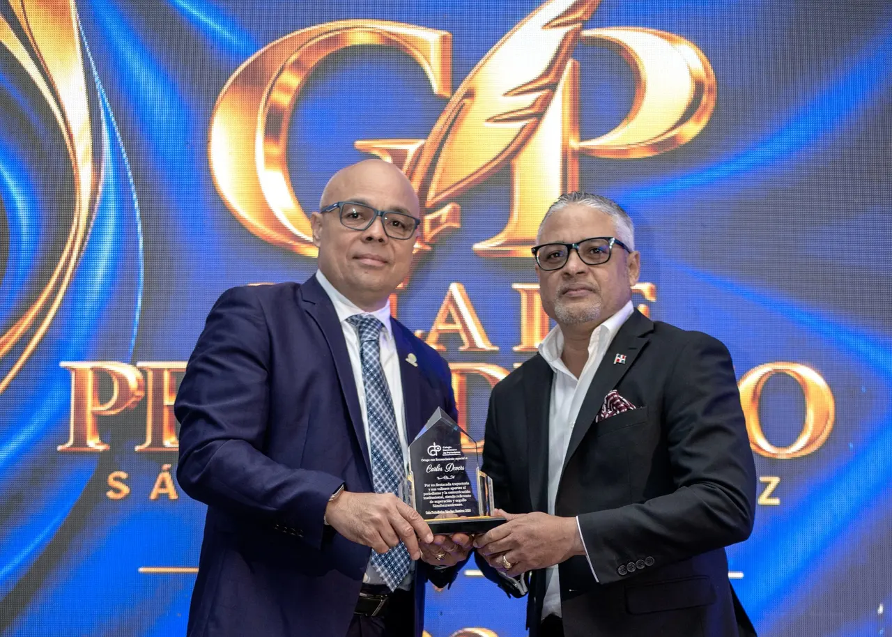 CDP reconoce trayectoria de Carlos Devers en el periodismo dominicano