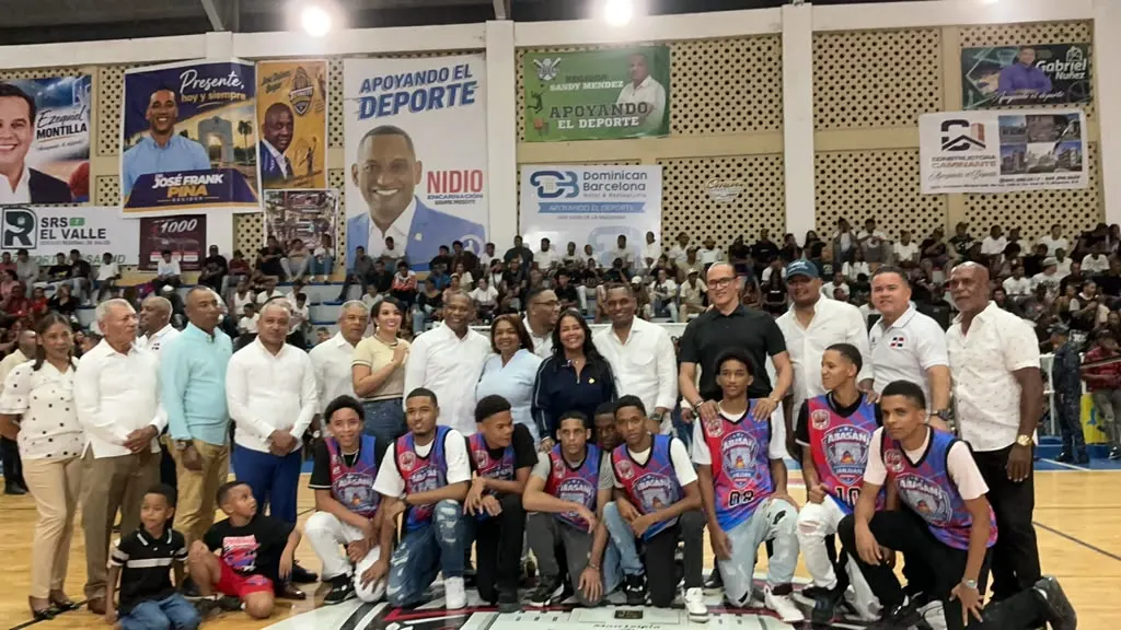 Torneo de Baloncesto de San Juan 2026 rinde homenaje a Scarlett Benzán