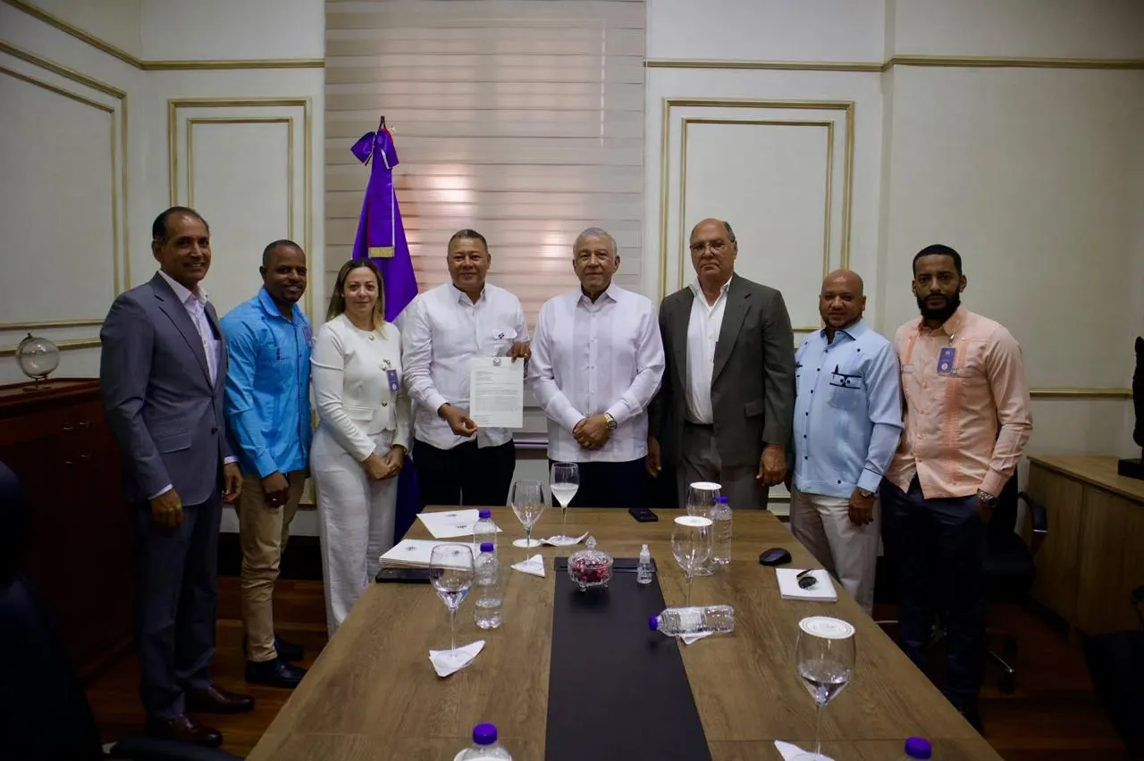 Anavip pide intervención urgente por bajos precios del pollo