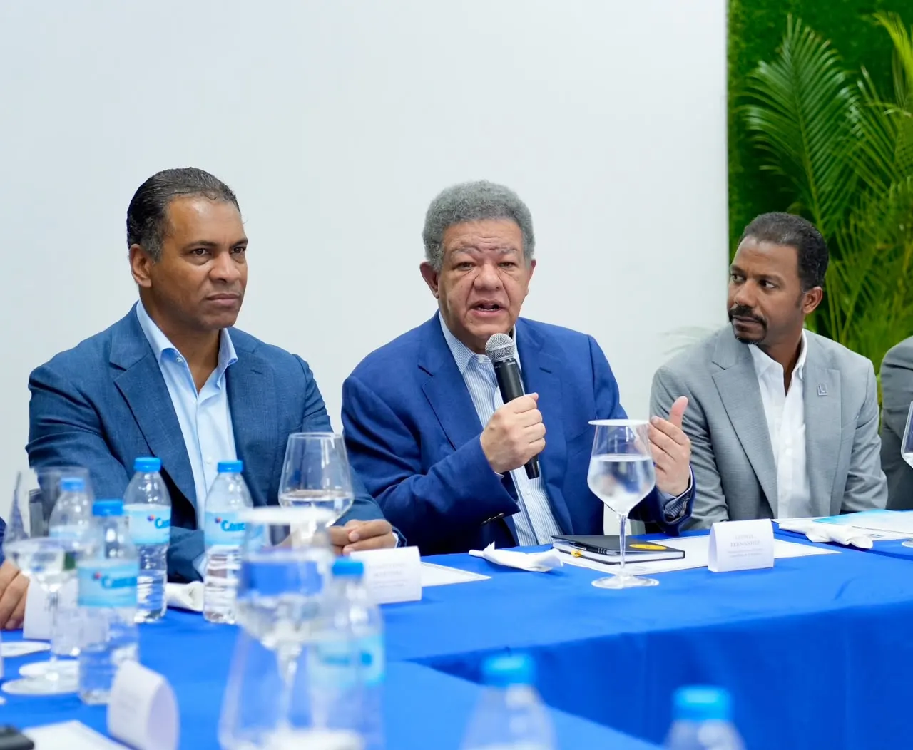 Leonel acusa al gobierno de provocar una 'humillación internacional' por manejo del arroz