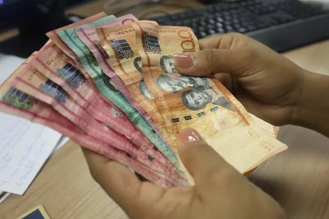 Salario mínimo no alcanza para cubrir canasta básica