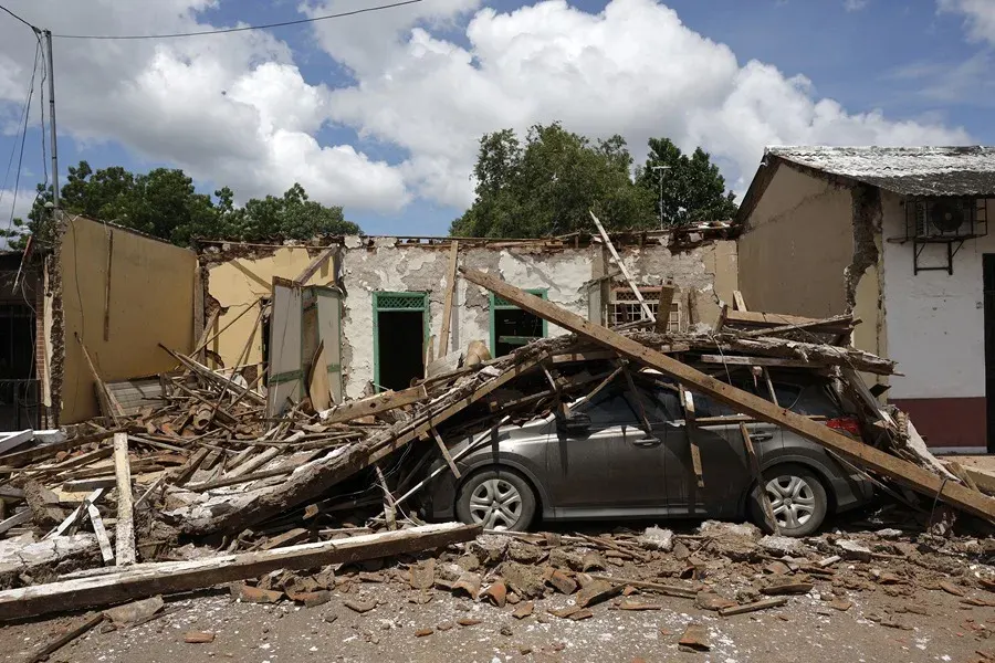 Sube a dos el número de muertos por terremoto en Panamá