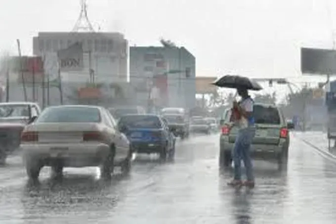 Aguaceros y riesgos de inundaciones en República Dominicana
