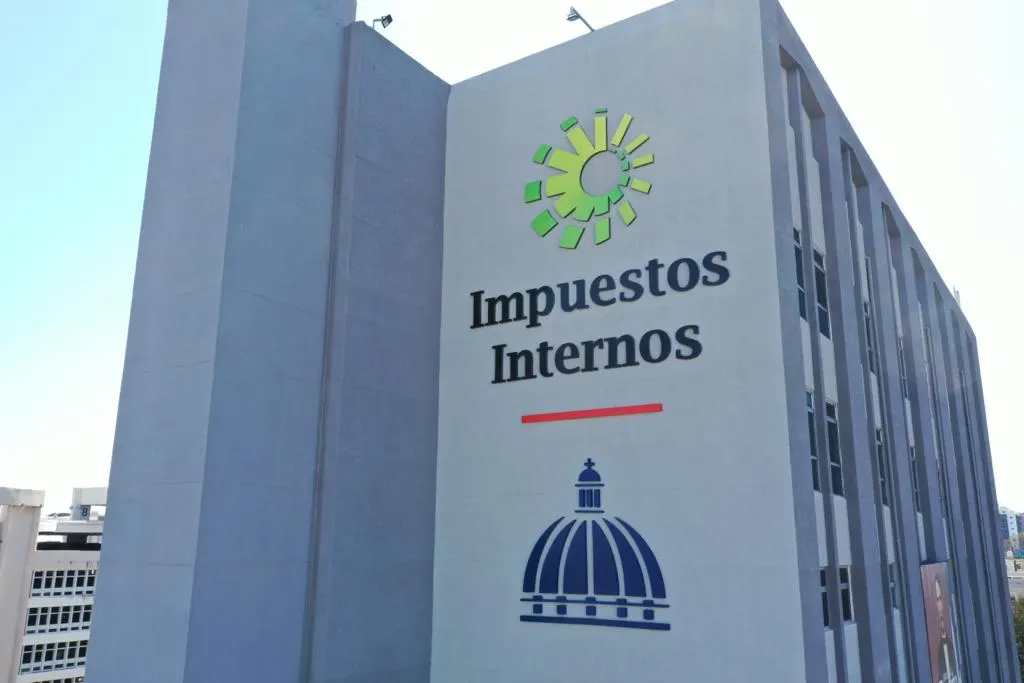 DGII publica listado de sanciones por lavado de activos