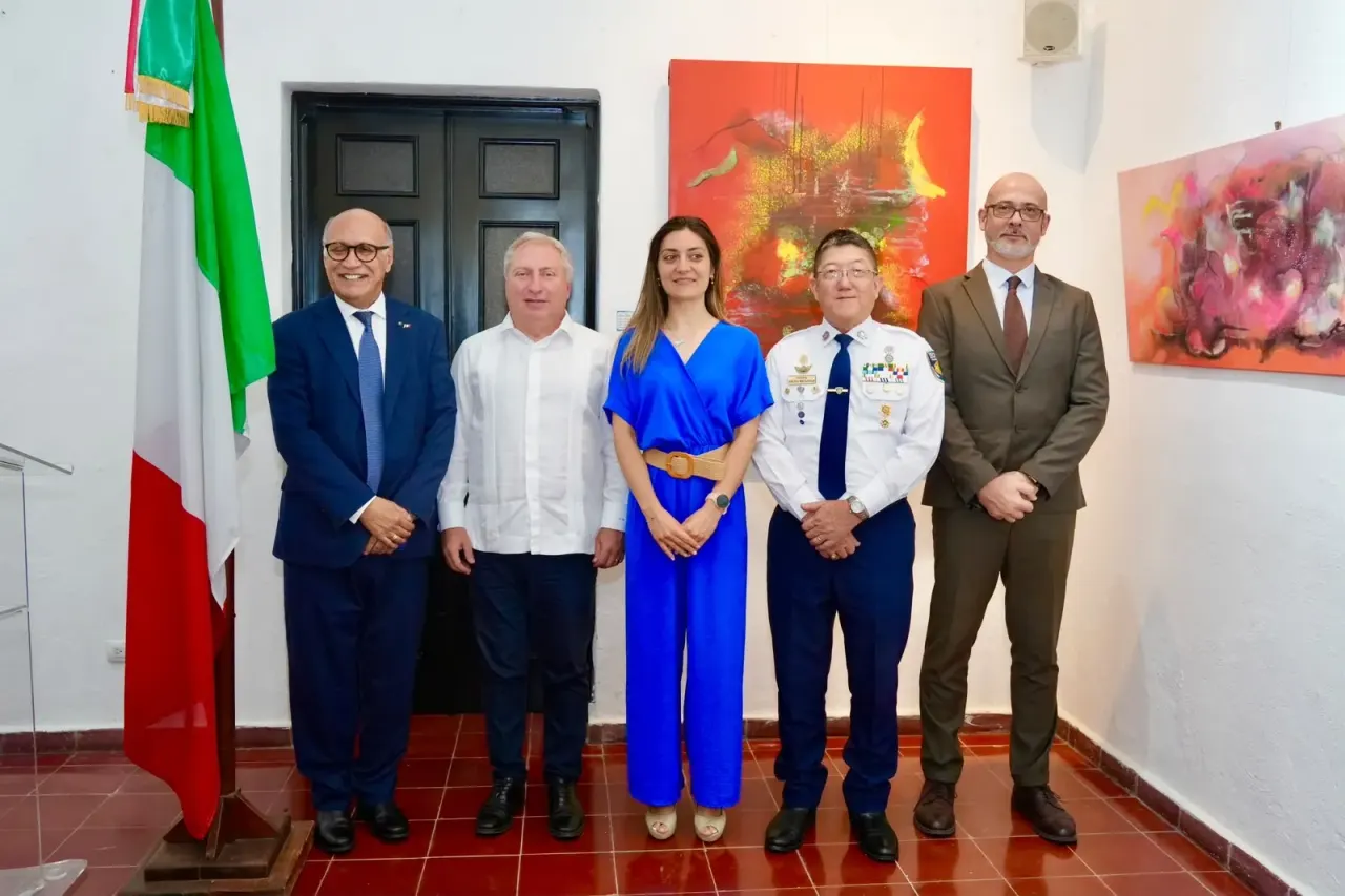 Italia capacita a 20 agentes de POLITUR para mejorar atención a turistas