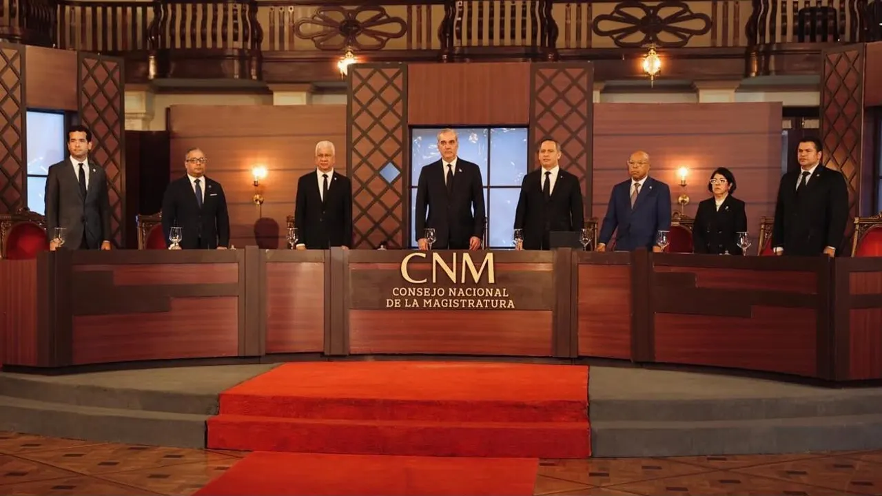 Abinader convoca al CNM para elegir nuevos jueces de la SCJ