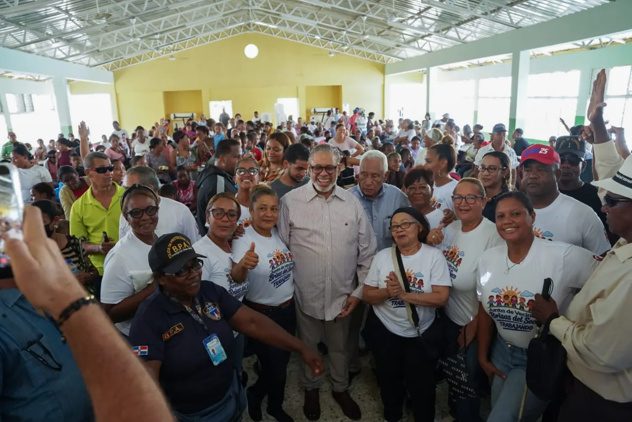 Servicios sociales llegan a El Seibo con la 'Ruta Comunitaria'