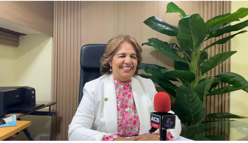 Candidata a presidenta del Colegio Dominicano de Notarios promete mejoras para los notarios