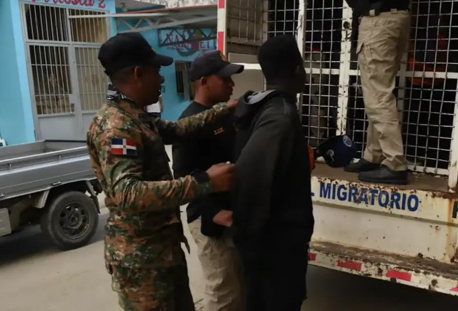 Migración deporta a más de 2,900 haitianos en dos días