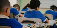 Diez distritos tienen la mitad de escuelas con bajo desempeño