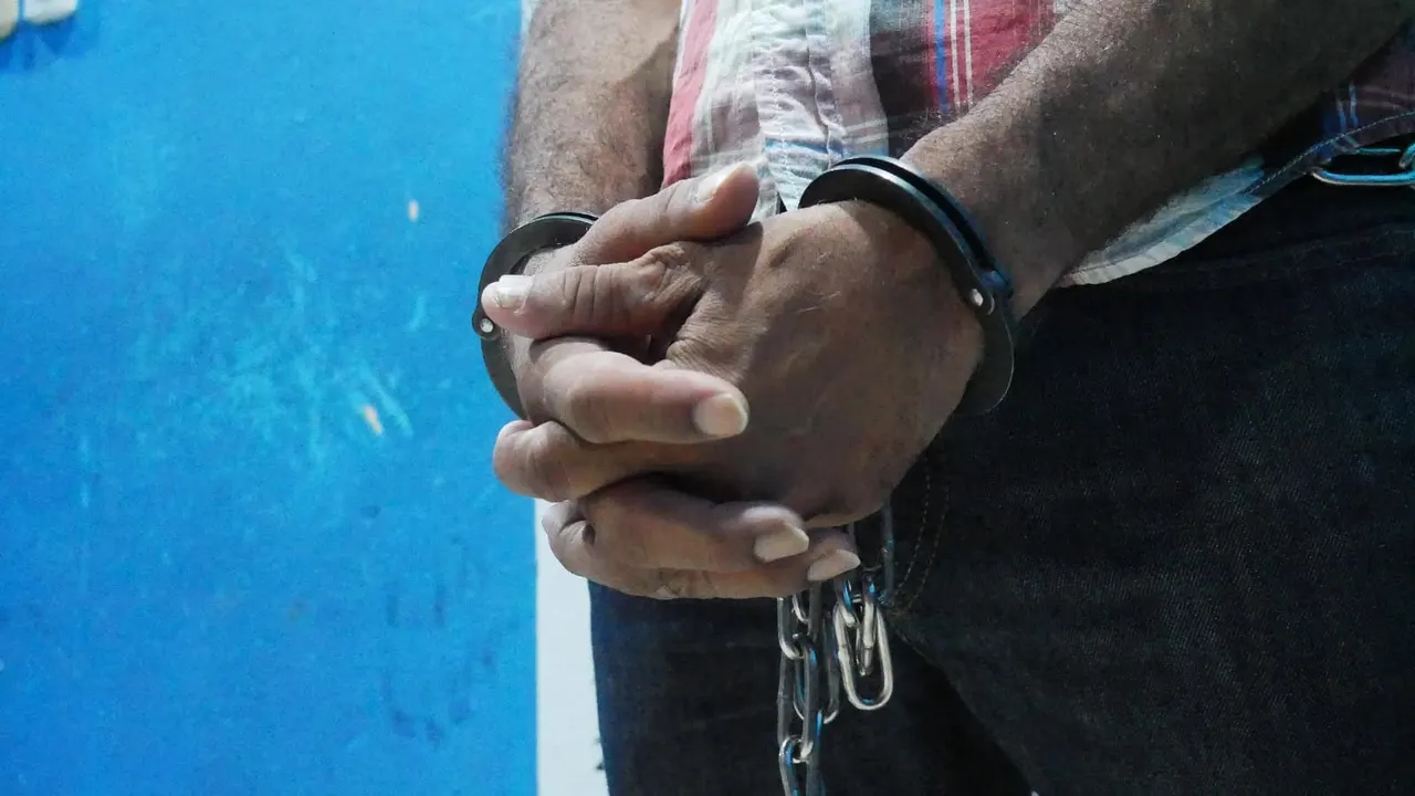Dictan prisión preventiva a hombre acusado de abusar de su prima de 13 años