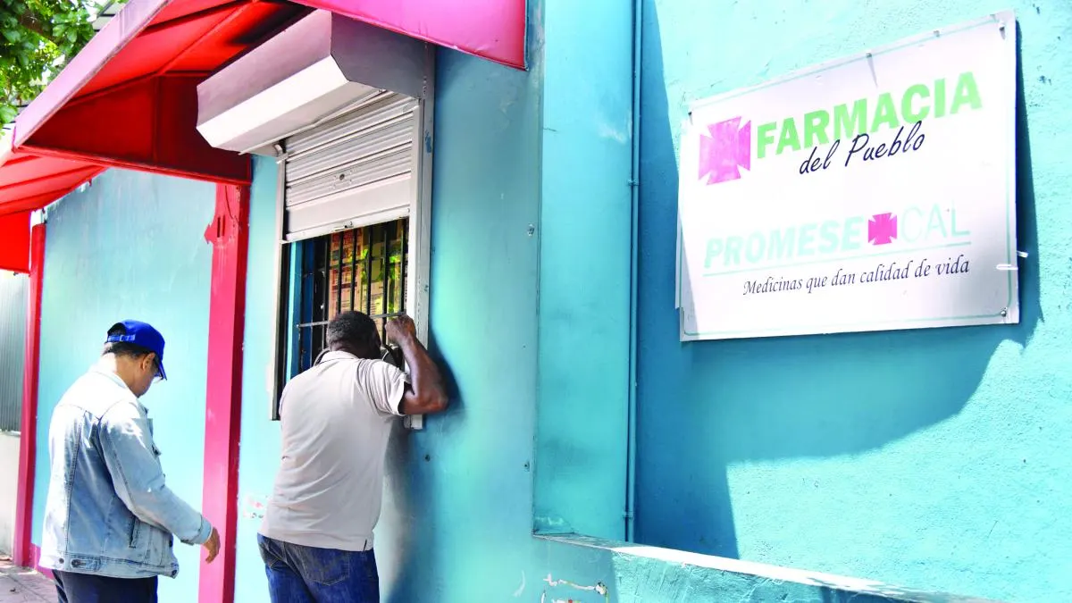 Farmacias del Pueblo sin medicamentos esenciales, según usuarios