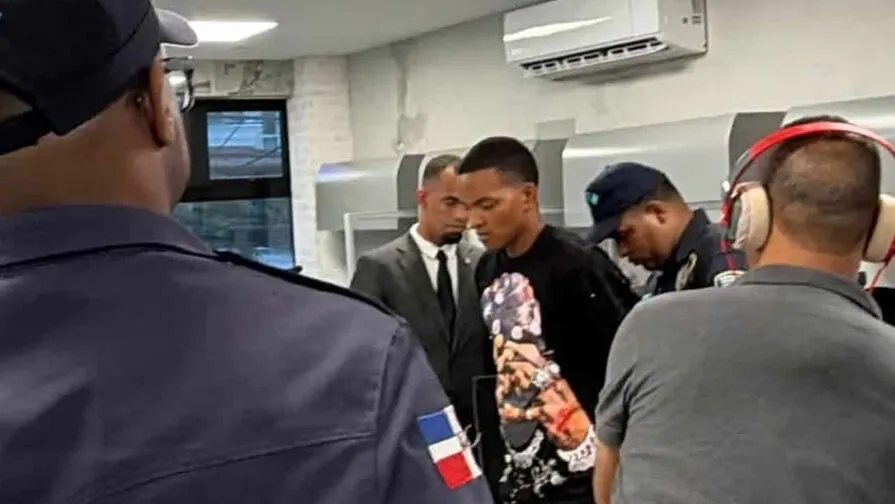Joven se entrega tras tiroteo en Barahona