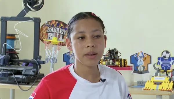 Joven dominicana desarrolla sensor para salvar vidas en vehículos apagados