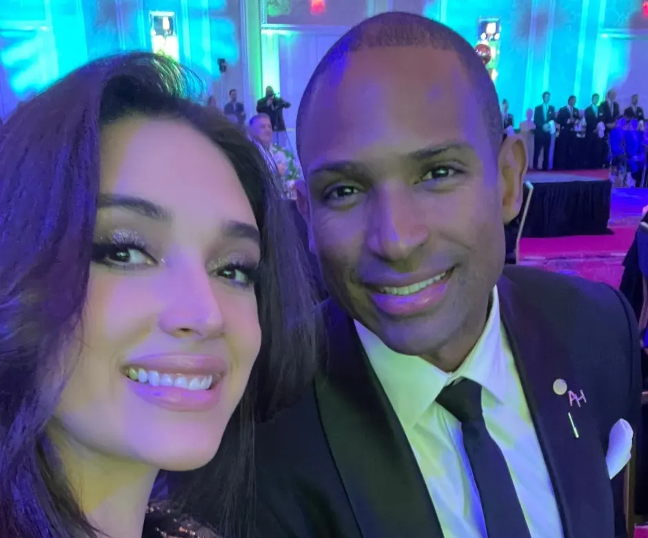 Amelia Vega celebra 20 años de carrera de Al Horford en la NBA