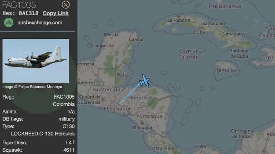 Avión con equipos militares llega a República Dominicana desde El Salvador