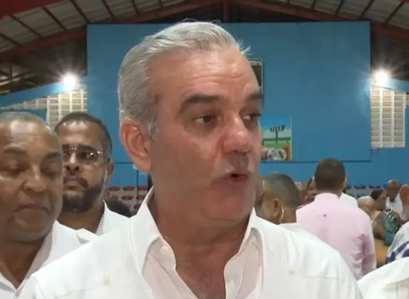 Abinader advierte a bandas haitianas: 'Si se acercan, van a pasar muy mal'