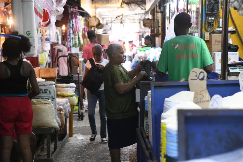 Mil pesos no alcanzan para cubrir gastos básicos