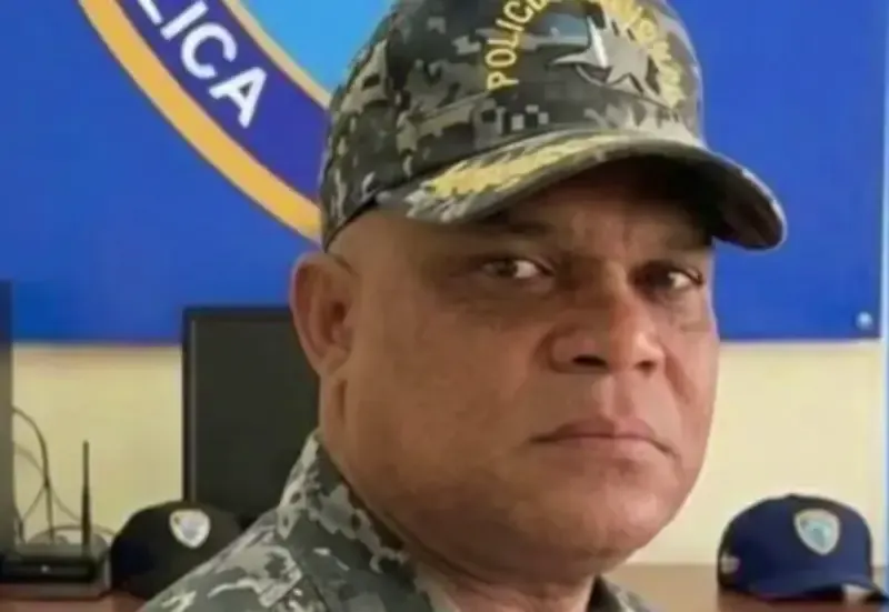 Suspenden a oficial de policía por denuncia de atropello
