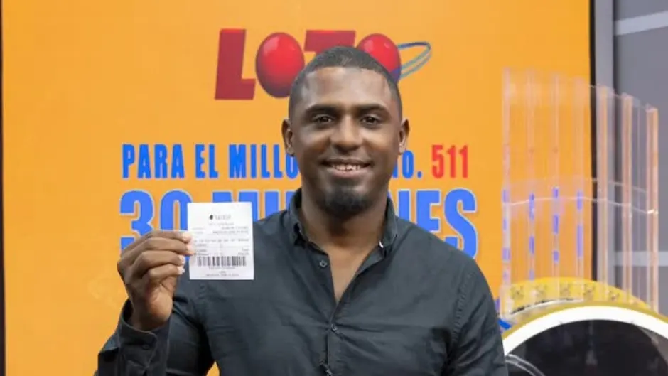 Taxista gana 30 millones en la lotería