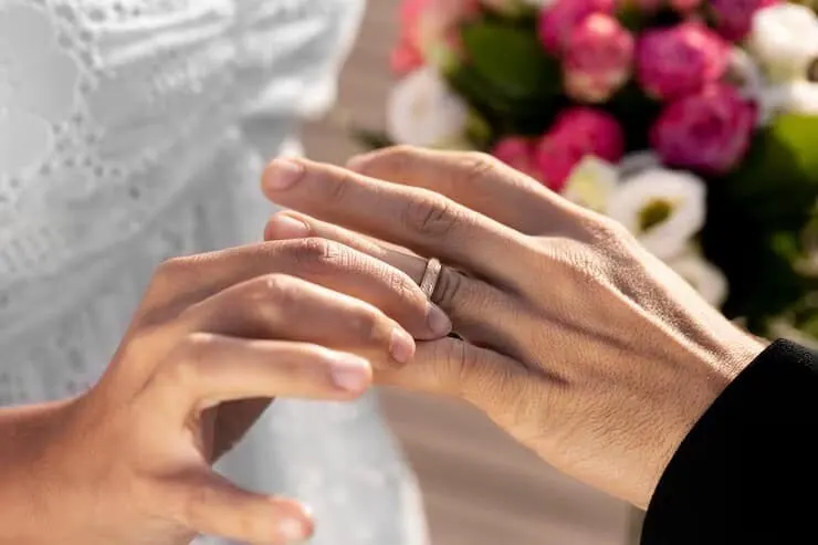 Detienen a mujer dominicana por organizar matrimonios falsos en EE. UU.