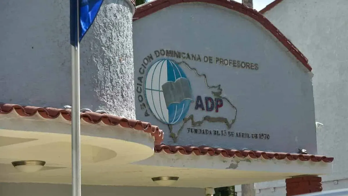 ADP denuncia manipulación en resultados de evaluación docente