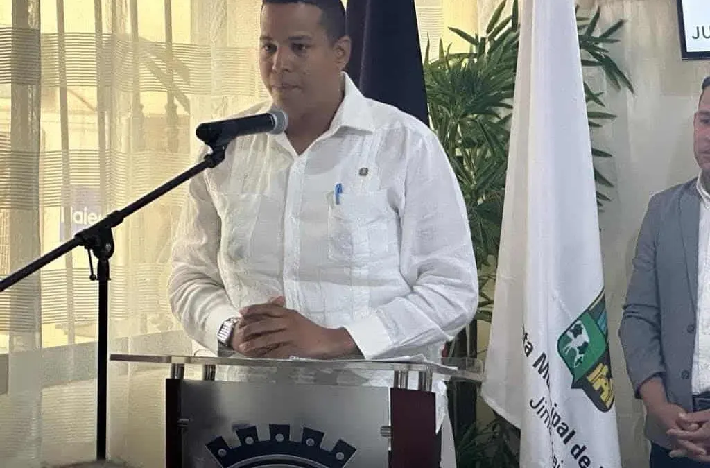 Arrestan al director de la junta distrital de Rincón por posesión de armas