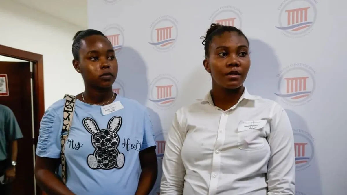 Mujeres denuncian que la Policía las separó por embarazo