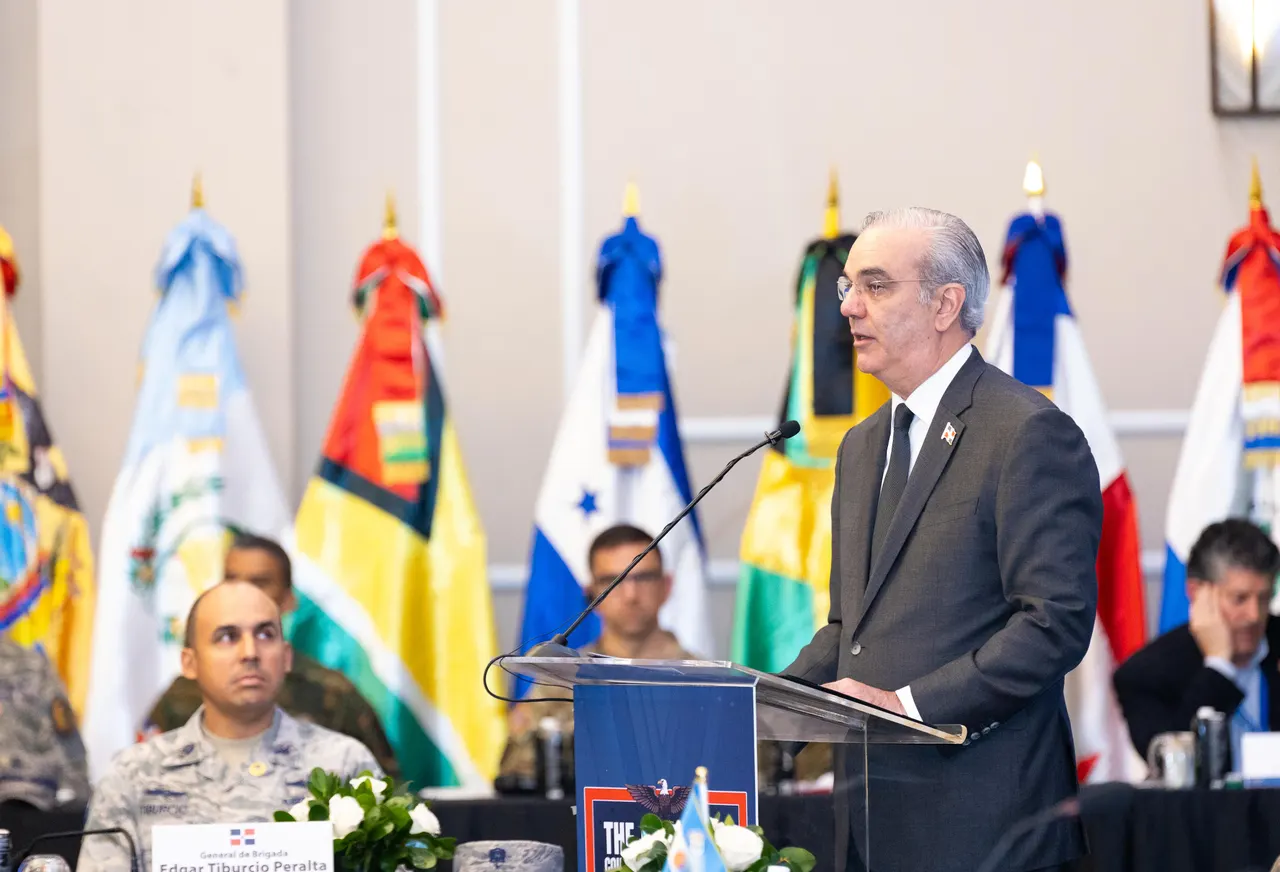 Abinader inaugura conferencia regional contra carteles con 19 países